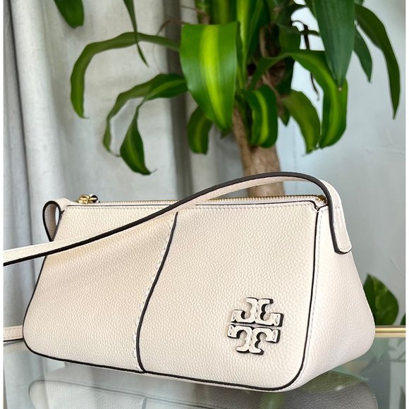 Tory Burch Handbags - ♦️ AUTHENTIC TORY BURCH. WINTER WHITE MCGRAW CRESENT BAG  ♦️